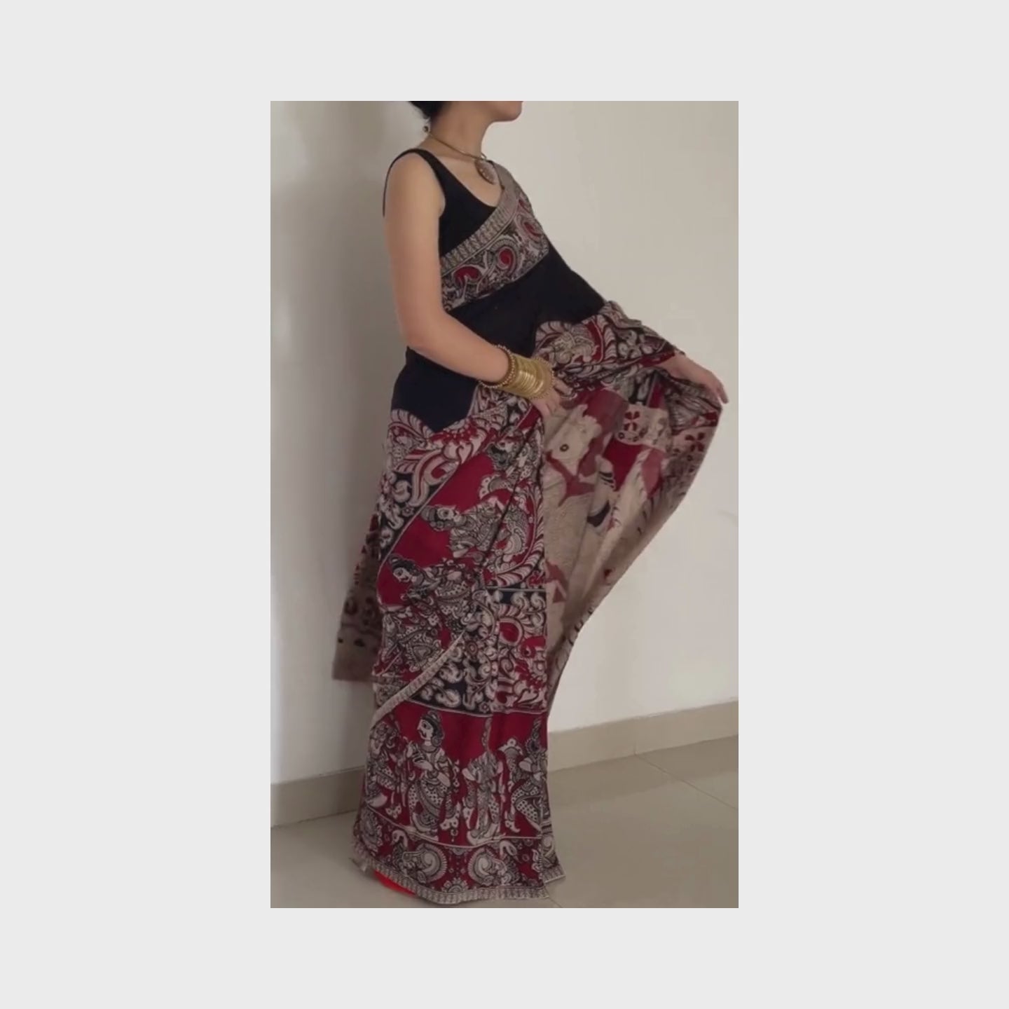 Urmi, Black, Cream and Red Mul Cotton Saree with Kalamkari Print by Shobhangini, Kalamkari Mul Cotton Saree